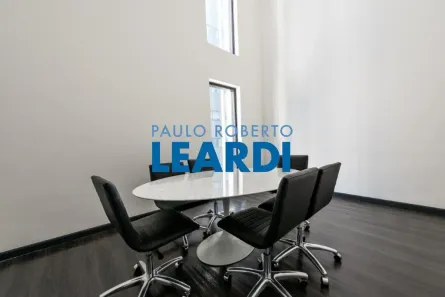 Ponto Comercial à venda, 730m² no Vila Iolanda II, São Paulo