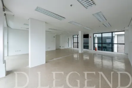Sala Comercial para alugar, 132m² no Floresta, Porto Alegre