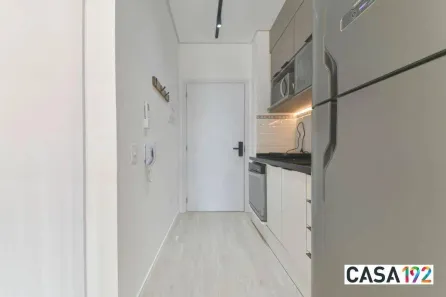 Apartamento com 1 Quarto para alugar, 24m² no Santo Amaro, São Paulo