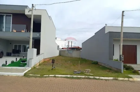 Lote/Terreno à venda, 228m² no Mário Quintana, Porto Alegre