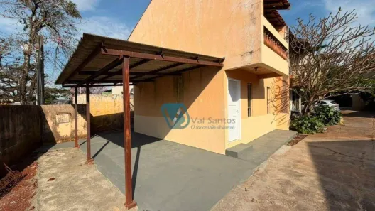 Casa com 3 Quartos à venda, 60m² no Jardim Guararapes, Londrina