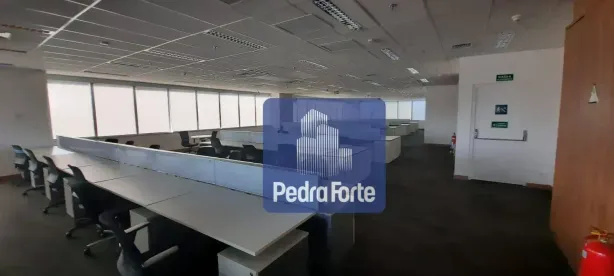 Sala Comercial para alugar, 1830m² no Chácara Itaim, São Paulo