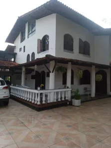 Casa com 3 Quartos à venda, 291m² no Caminho das Árvores, Salvador