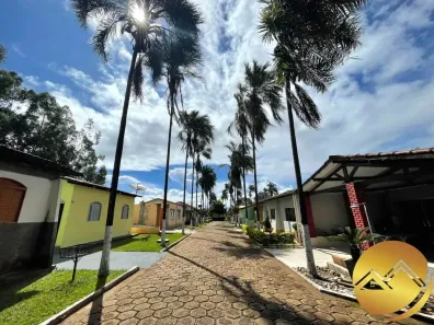 Casa de Condomínio com 2 Quartos à venda, 200m² no Condomínio Saint Germain, Caldas Novas
