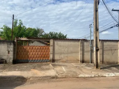 Casa com 2 Quartos à venda, 306m² no Jardim dos Buritis, Aragarças