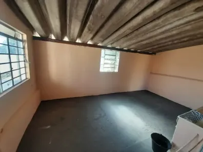 Casa com 2 Quartos à venda, 160m² no Banzato, Marília