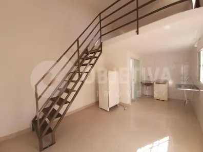 Flat com 1 Quarto para alugar, 35m² no Jardim Inconfidência, Uberlândia