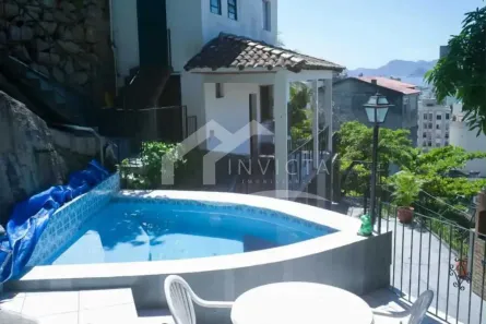 Casa com 3 Quartos à venda, 337m² no Catete, Rio de Janeiro