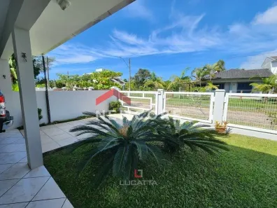 Casa com 3 Quartos à venda, 220m² no Torres, Torres
