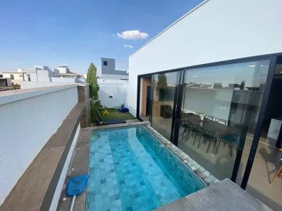 Casa de Condomínio com 4 Quartos à venda, 225m² no Shopping Park, Uberlândia