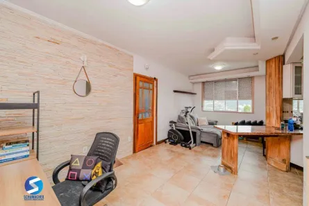 Apartamento com 2 Quartos à venda, 76m² no Medianeira, Porto Alegre