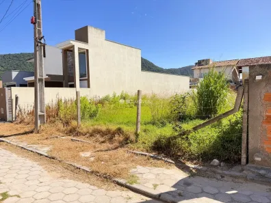 Lote/Terreno à venda, 370m² no São João do Rio Vermelho, Florianópolis
