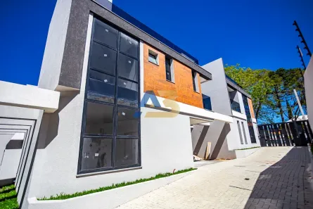 Casa com 3 Quartos à venda, 155m² no Mercês, Curitiba