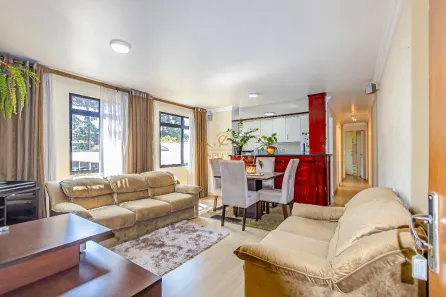 Apartamento com 2 Quartos para alugar, 57m² no Uberaba, Curitiba