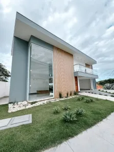 Casa com 6 Quartos à venda, 450m² no Lagoa, Macaé