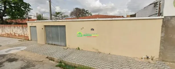 Casa com 4 Quartos para alugar, 10m² no Vermelha, Teresina