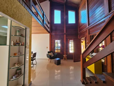 Casa com 3 Quartos à venda, 220m² no Jardim Fogaça, Itapetininga
