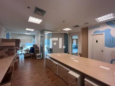 Sala Comercial para alugar, 320m² no Vila Olímpia, São Paulo