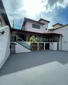 Casa com 5 Quartos à venda, 360m² no Santa Mônica, Belo Horizonte