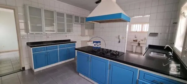 Casa com 4 Quartos à venda, 250m² no Parque Residencial Presidente Médici, Itu