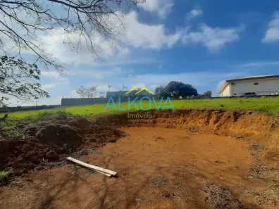 Lote/Terreno à venda, 1795m² no Condomínio Colinas do Parahyba, São José dos Campos