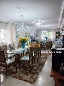 Casa com 3 Quartos à venda, 202m² no Vila Isolina Mazzei, São Paulo