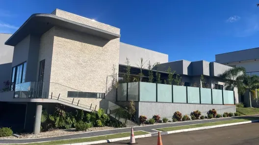 Casa de Condomínio com 4 Quartos para alugar, 238m² no Boa Vista, Anápolis