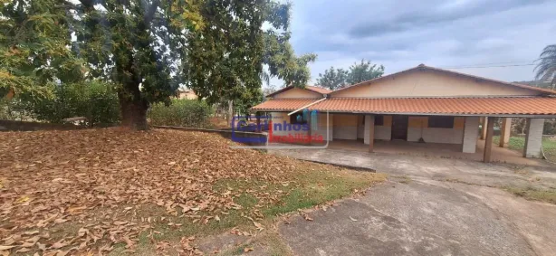 Casa de Condomínio com 5 Quartos à venda, 180m² no , Mateus Leme