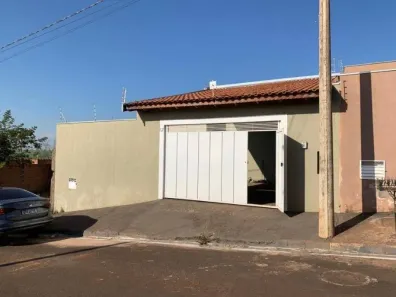 Casa com 2 Quartos à venda, 79m² no Jardinópolis, Jardinópolis