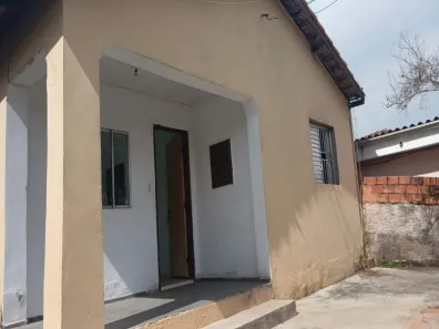 Casa com 2 Quartos para alugar, 80m² no Umuarama, Osasco