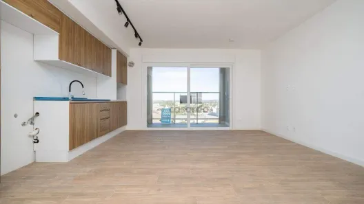 Apartamento com 2 Quartos para alugar, 63m² no Três Vendas, Pelotas