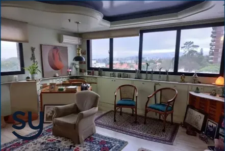 Sala Comercial à venda, 79m² no Três Figueiras, Porto Alegre