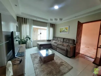 Sobrado com 2 Quartos à venda, 224m² no Vila Alzira, Santo André