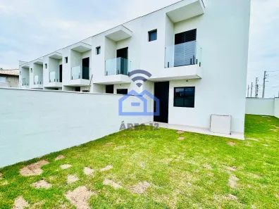 Sobrado com 2 Quartos à venda, 80m² no Parque Balneário Maria Helena, Caraguatatuba