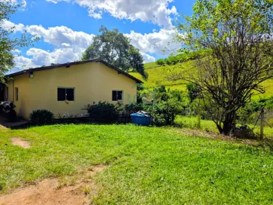 Fazenda/Sítio à venda, 98000m² no , Caldas