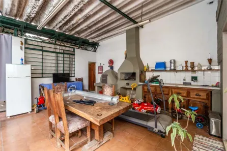 Casa com 3 Quartos para alugar, 217m² no Perdizes, São Paulo