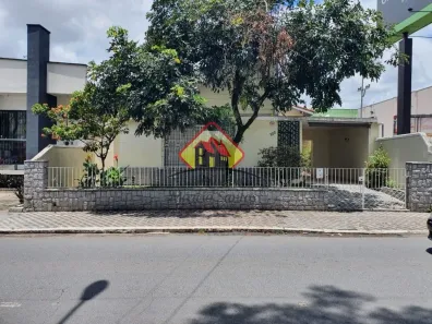 Casa com 3 Quartos à venda, 115m² no Centro, Taubaté