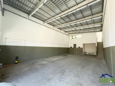 Galpão/Depósito/Armazém para alugar, 307m² no Jaguaribe, Osasco