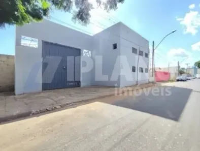 Galpão/Depósito/Armazém para alugar, 600m² no Vila Pelicano, São Carlos
