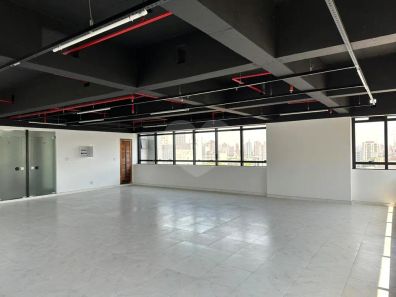 Sala Comercial à venda, 130m² no Centro, Santo André