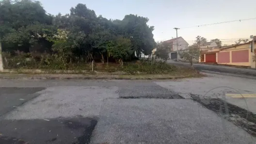 Lote/Terreno à venda, 387m² no Jardim Rosália Alcolea, Sorocaba