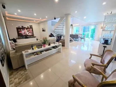 Casa com 4 Quartos à venda, 400m² no Carvoeira, Florianópolis