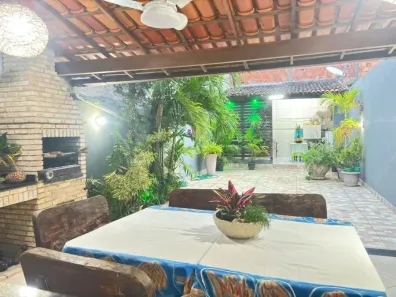Casa com 2 Quartos à venda, 300m² no Pontal, Ilhéus