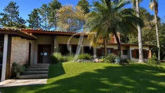 Casa de Condomínio com 4 Quartos para alugar, 369m² no Jardim Ipês, Cotia