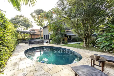 Casa com 5 Quartos para alugar, 970m² no Morumbi, São Paulo