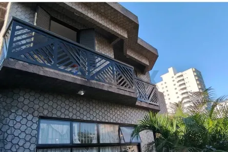 Casa com 3 Quartos para alugar, 275m² no Ocian, Praia Grande