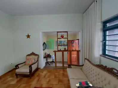 Casa com 3 Quartos à venda, 204m² no Campos Elíseos, Ribeirão Preto