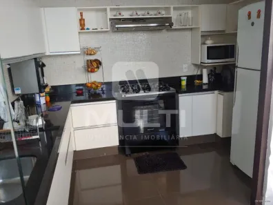 Apartamento com 3 Quartos à venda, 166m² no Centro, Uberlândia