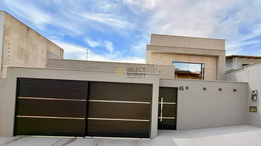 Casa com 3 Quartos à venda, 330m² no Moacyr Brotas, Colatina