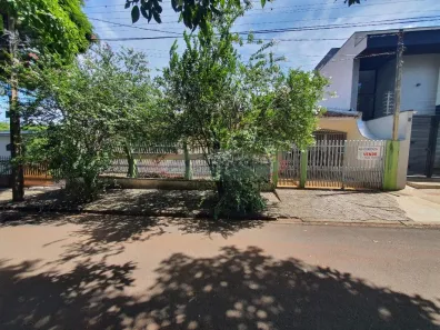 Casa com 3 Quartos à venda, 195m² no Vila Esperança, Maringá